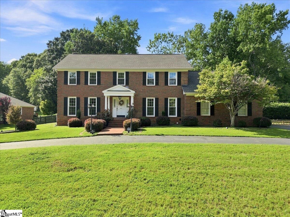 Property Photo:  410 Thornhill Drive  SC 29301 