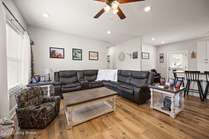 Property Photo:  515 Bonita St  KY 42726 