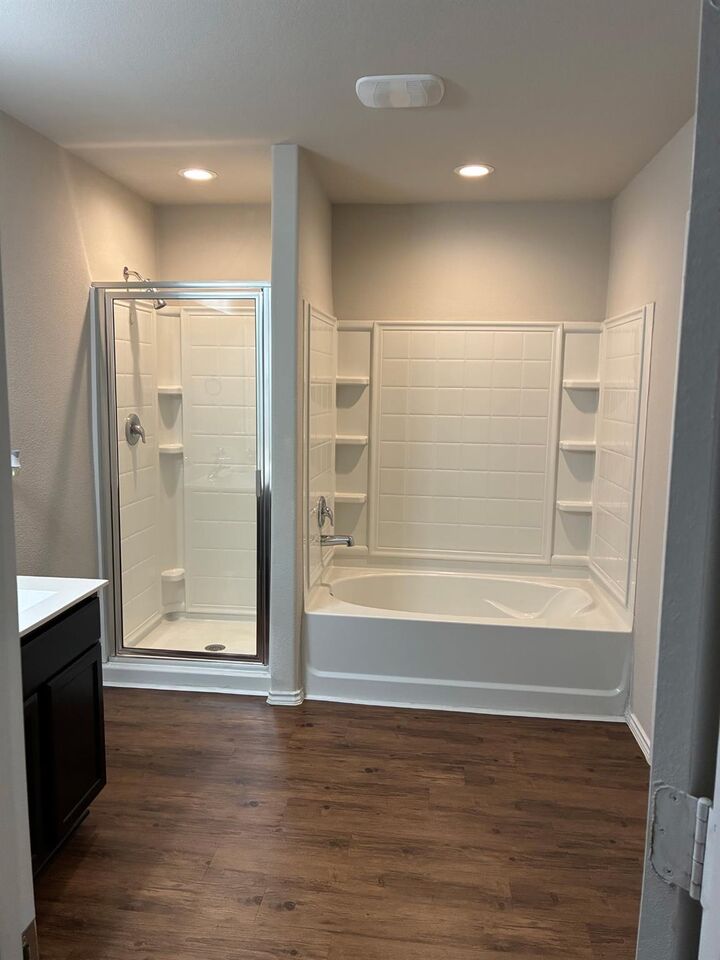 Property Photo: 5606 Mesquite Oaks Trail TX 77389