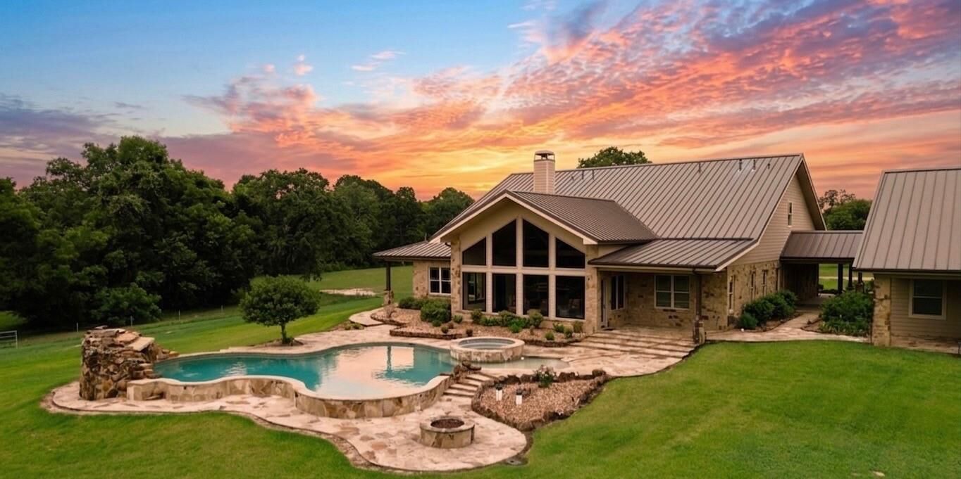 Property Photo:  6892 Palm Rd  TX 77474 