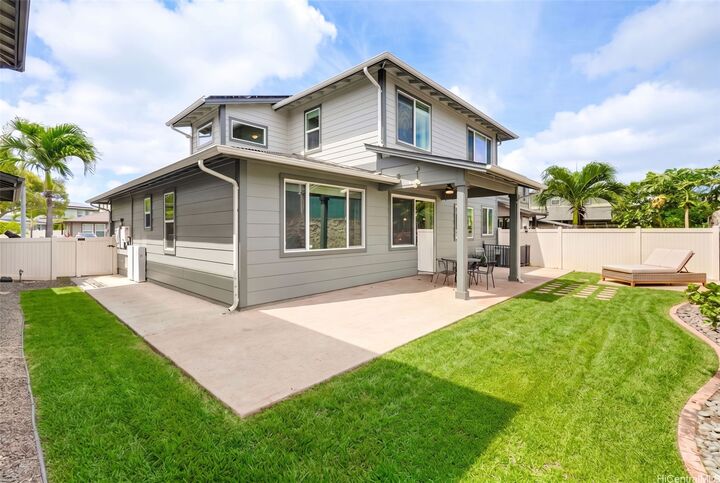 Property Photo:  91-532 Kakaha Street  HI 96706 
