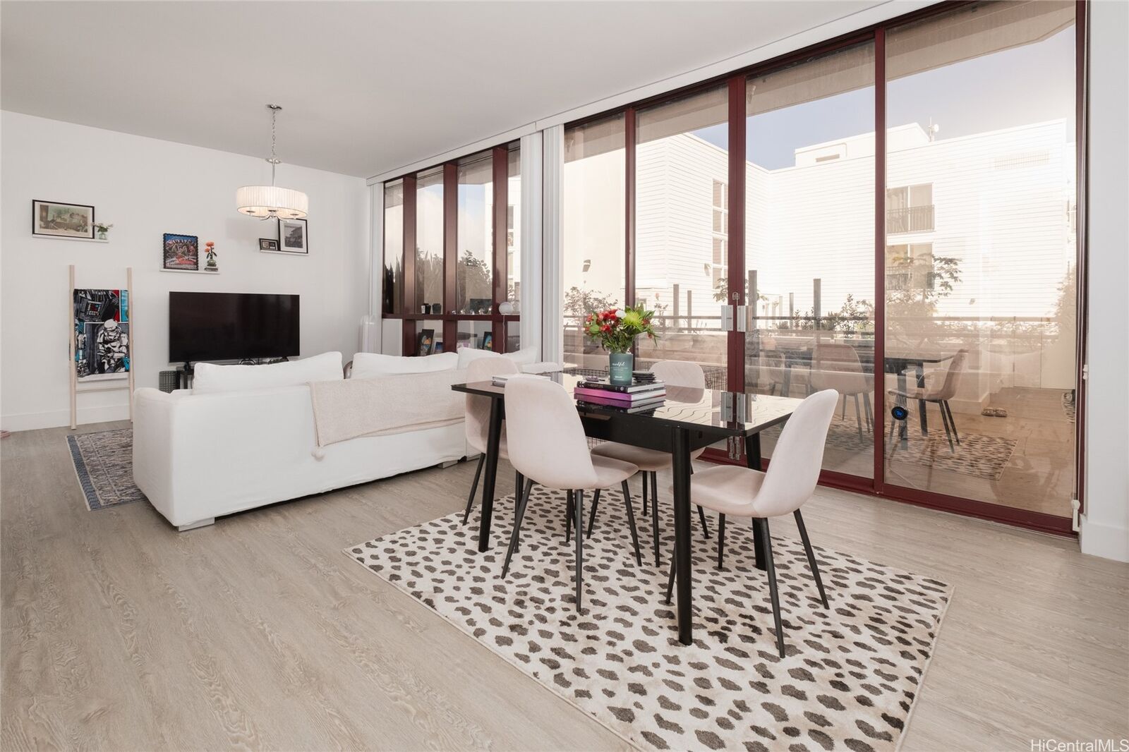 Property Photo: 725 Kapiolani Boulevard 612 HI 96813