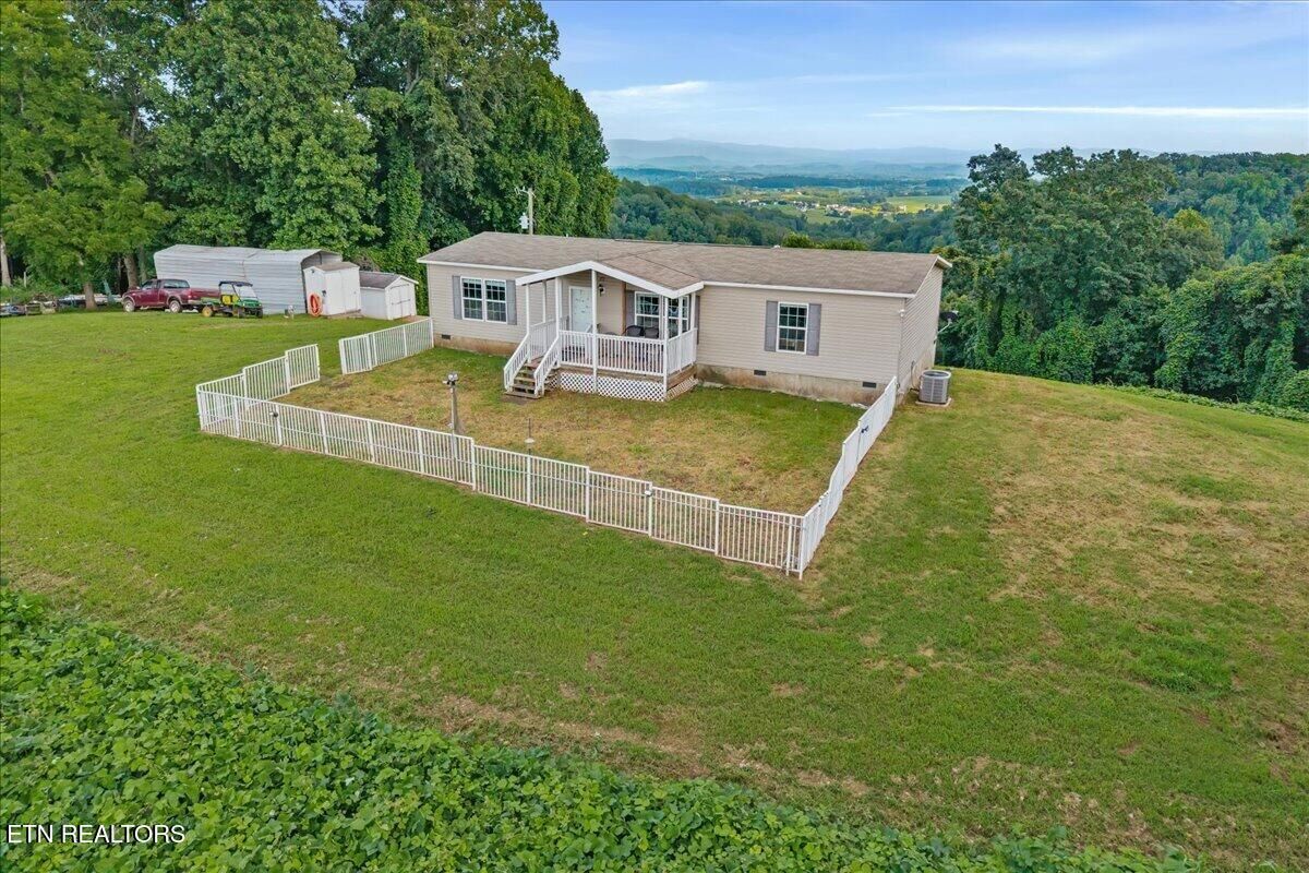 Property Photo:  2380 Old Highway 68  TN 37874 