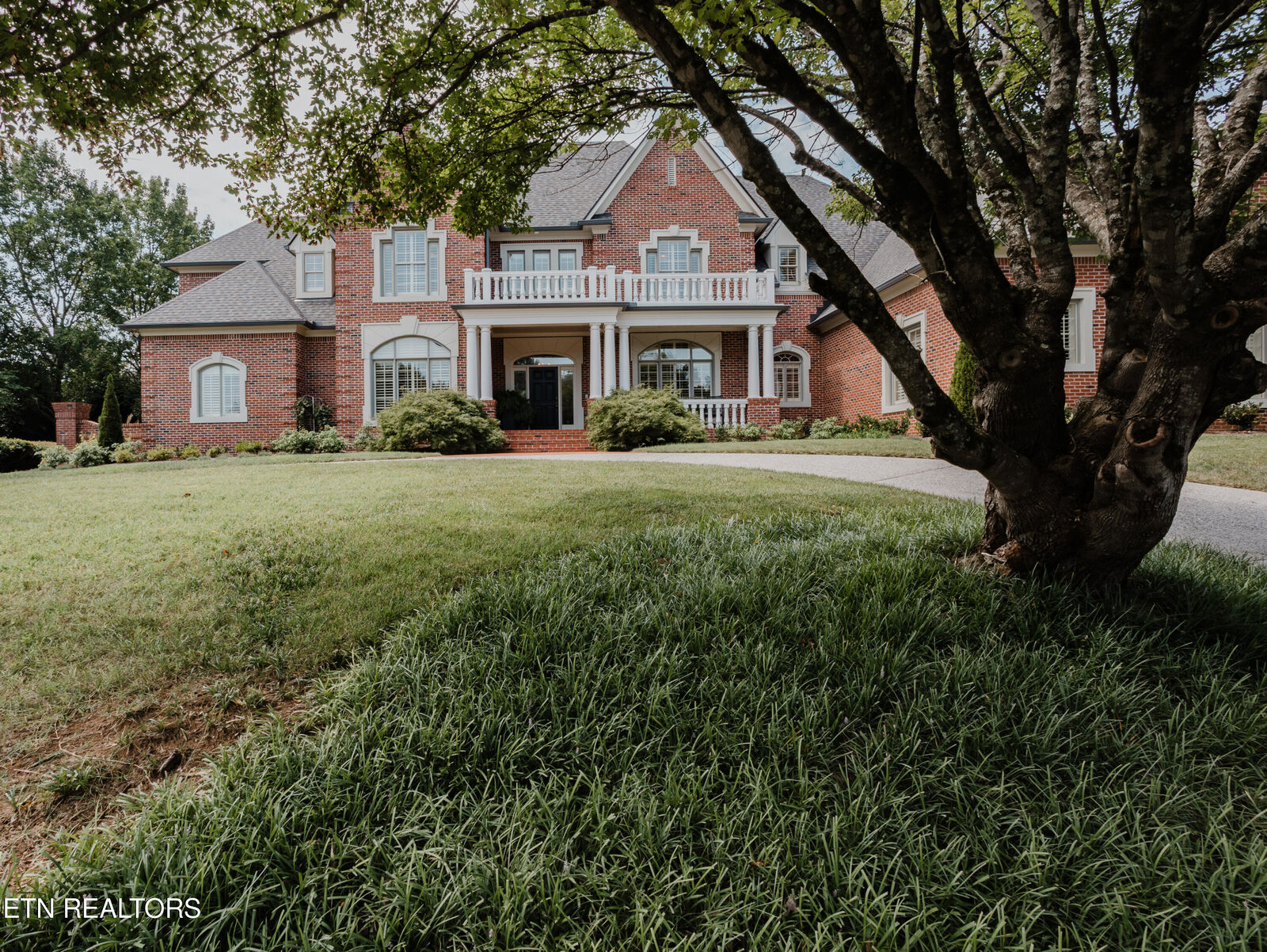 Property Photo:  1633 Wembley Hills Rd  TN 37922 