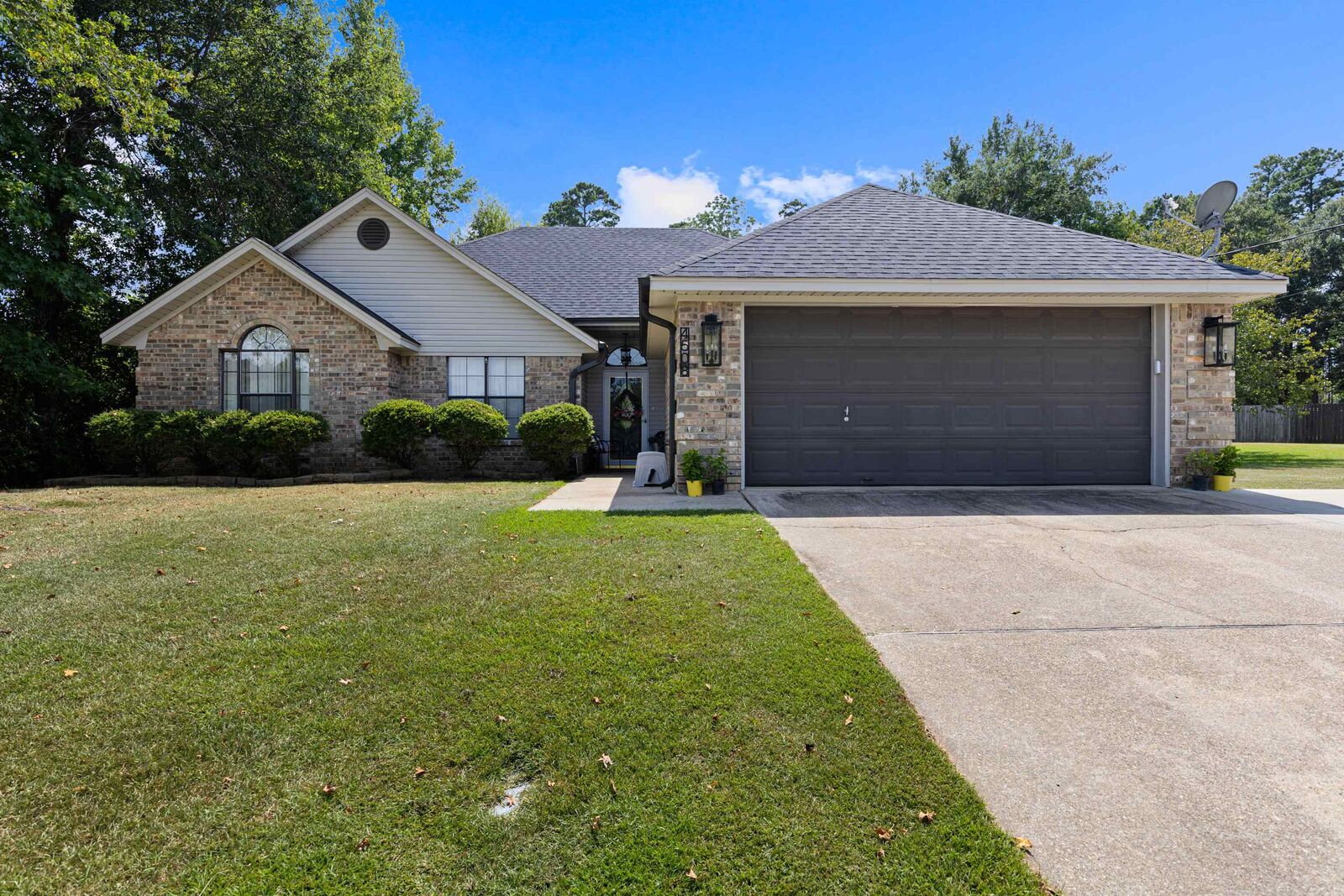 Property Photo: 4508 Memorial Dr TX 75672