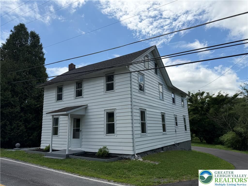 Property Photo: 5720 Memorial Road PA 18053