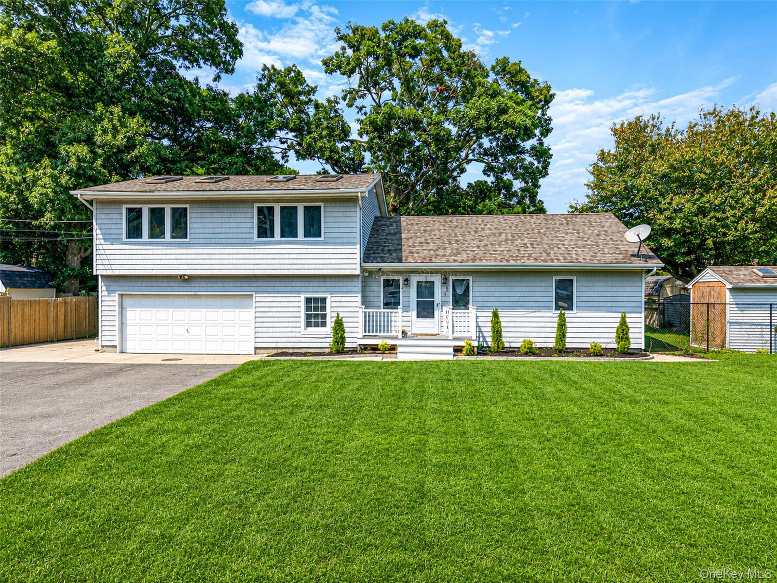 Property Photo:  5 Sinclair Street  NY 11950 