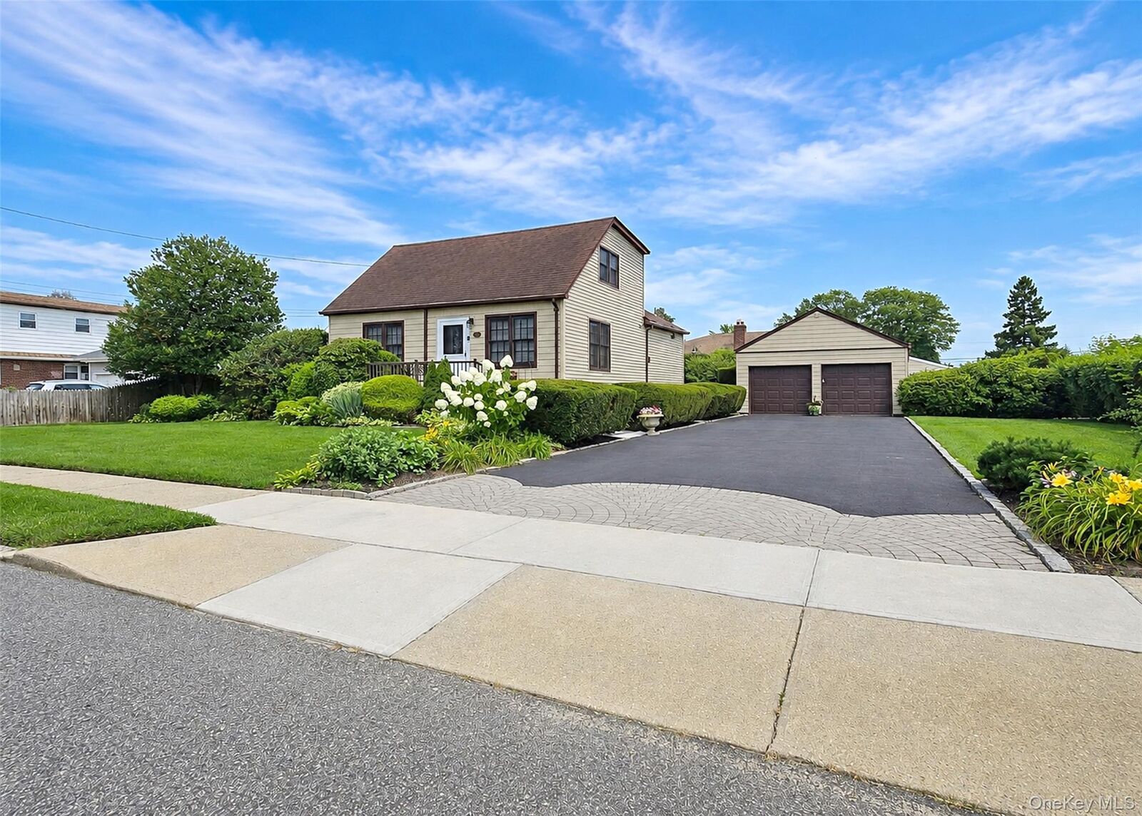 Property Photo:  823 5th Street  NY 11704 