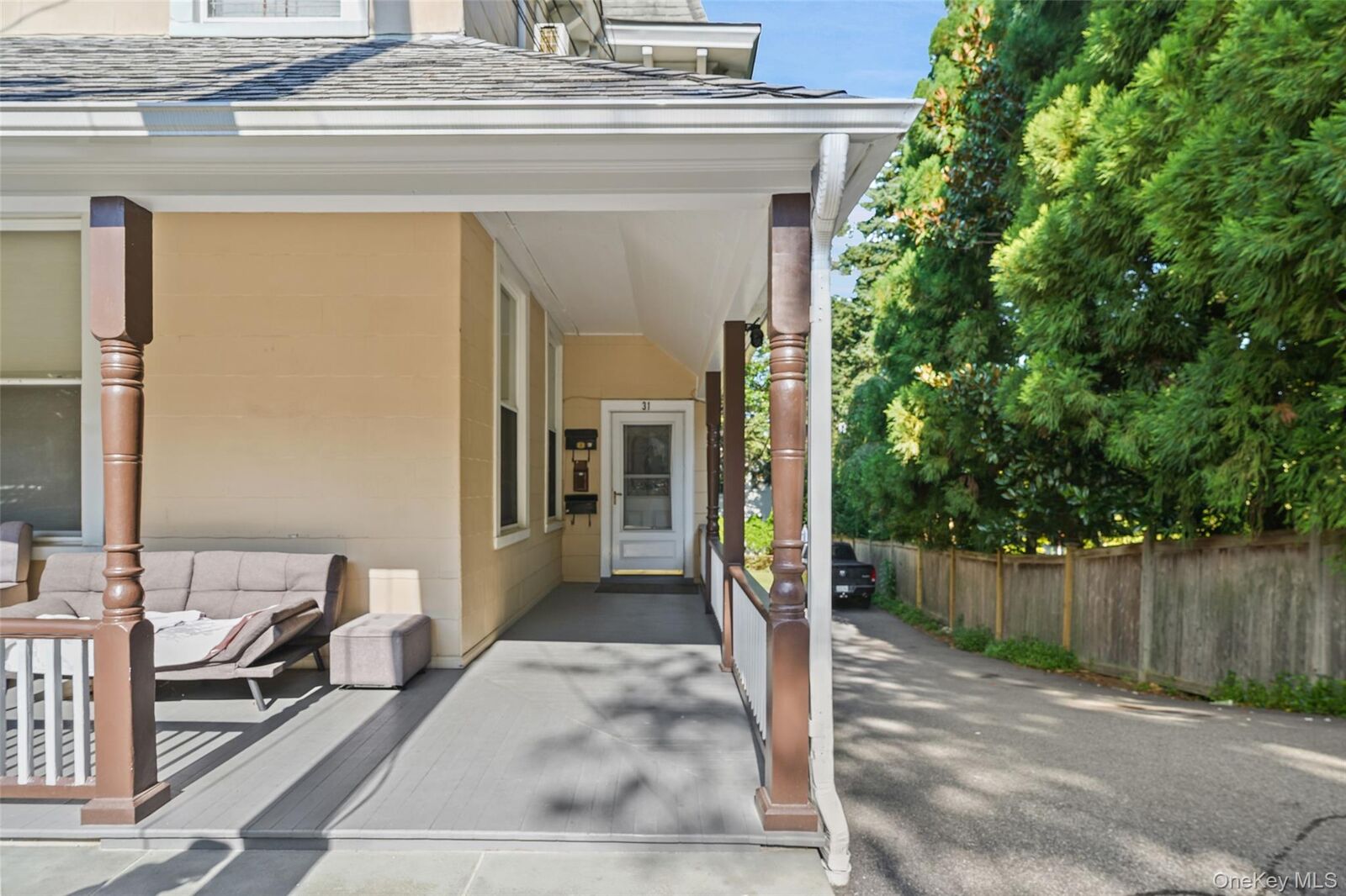 Property Photo:  31 N Eckar Street 3  NY 10533 