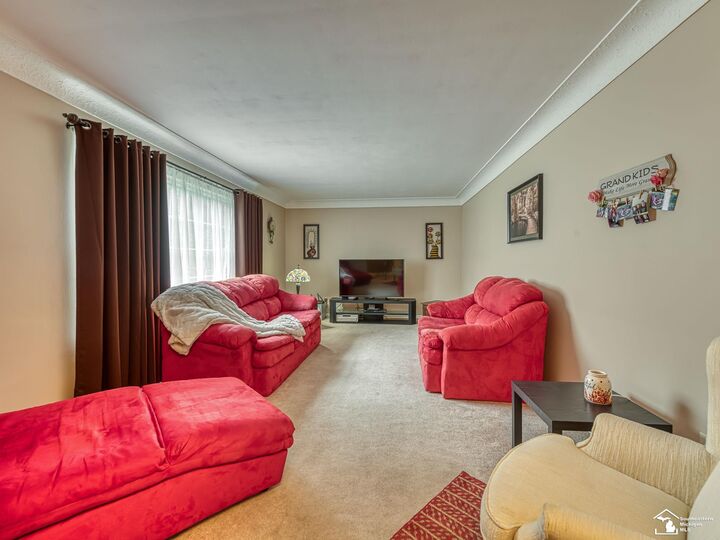 Property Photo: 7524 Tarra MI 48182