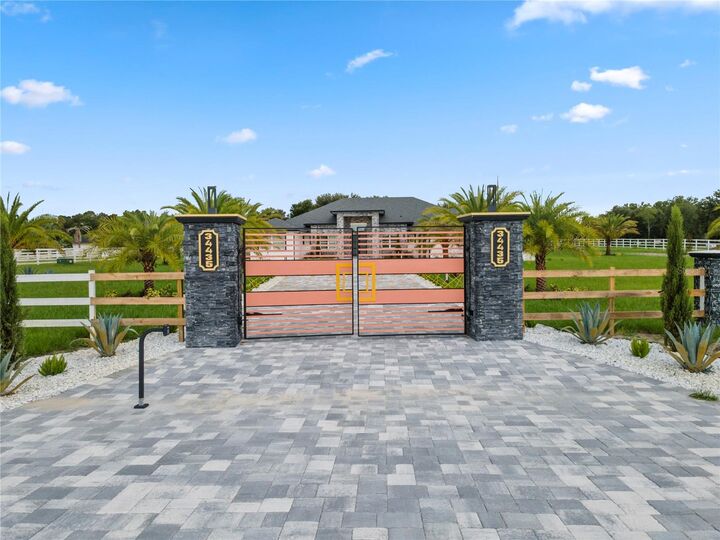 Property Photo: 34435 Donna Vista Place FL 32736