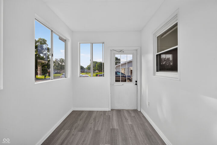 Property Photo: 262 Woodlane Drive IN 47201