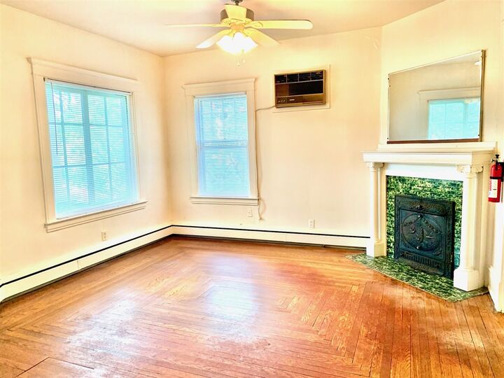 Property Photo:  117 W Dutton Street  MI 49007 