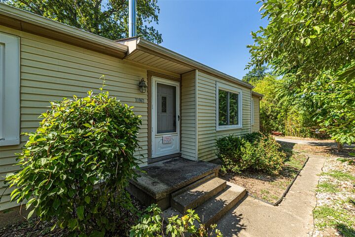 Property Photo:  33967 Wadsworth Street  MI 48150-1534 