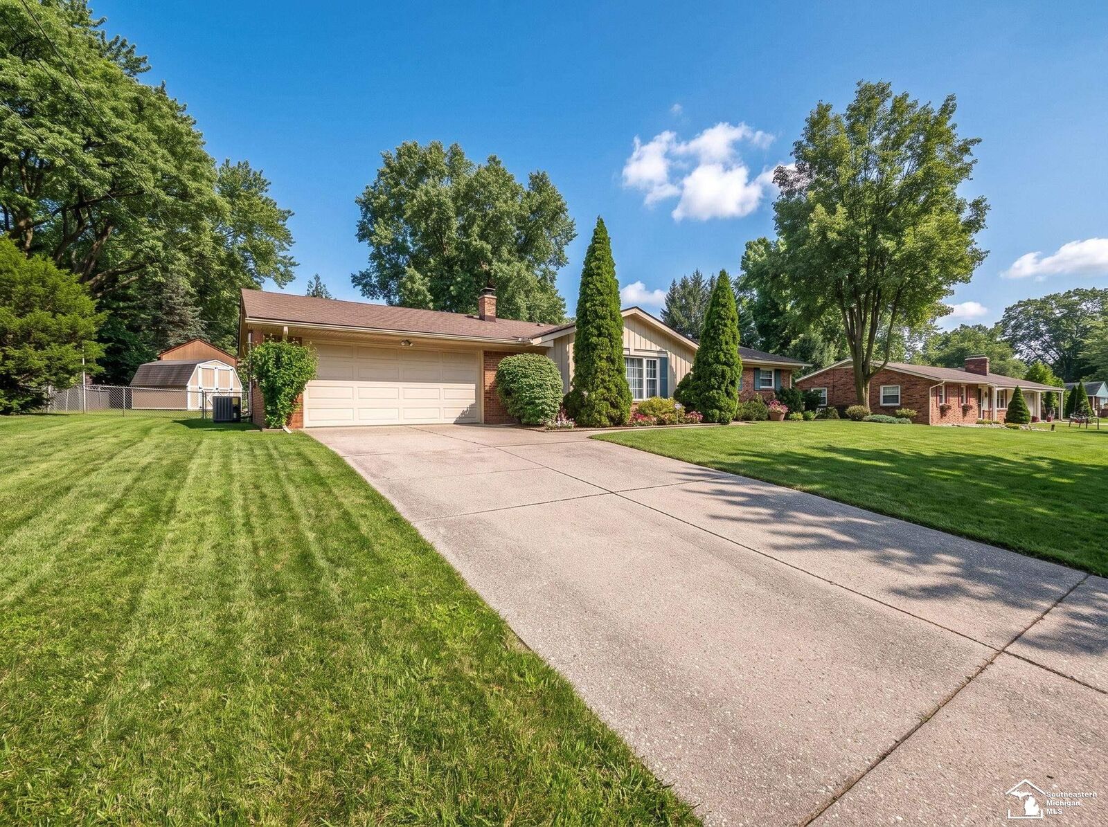 Property Photo: 7524 Tarra Drive MI 48182