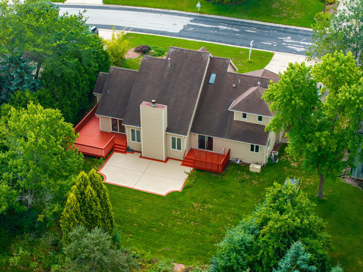Property Photo:  N53w14172 St Andrews Dr  WI 53051 