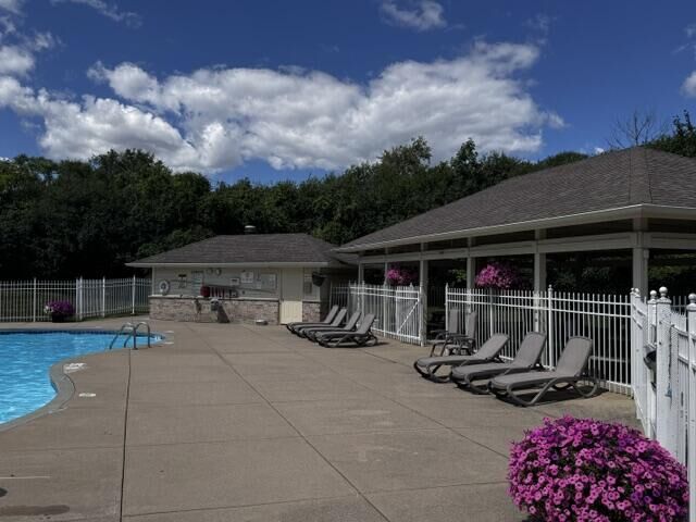 Property Photo:  N53w14172 St Andrews Dr  WI 53051 