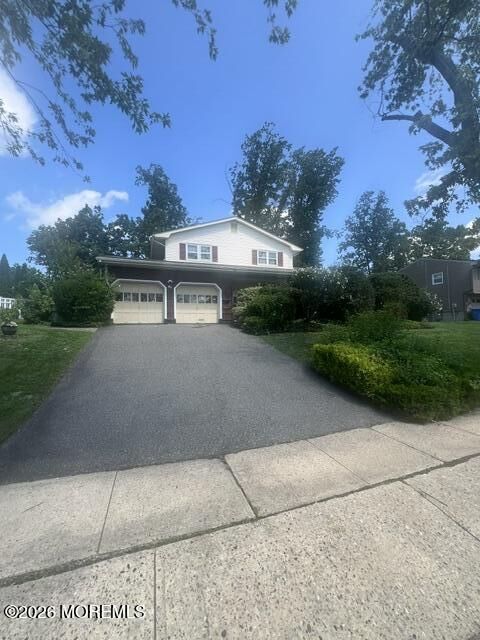 Property Photo:  37 Jensen Road  NJ 08872 