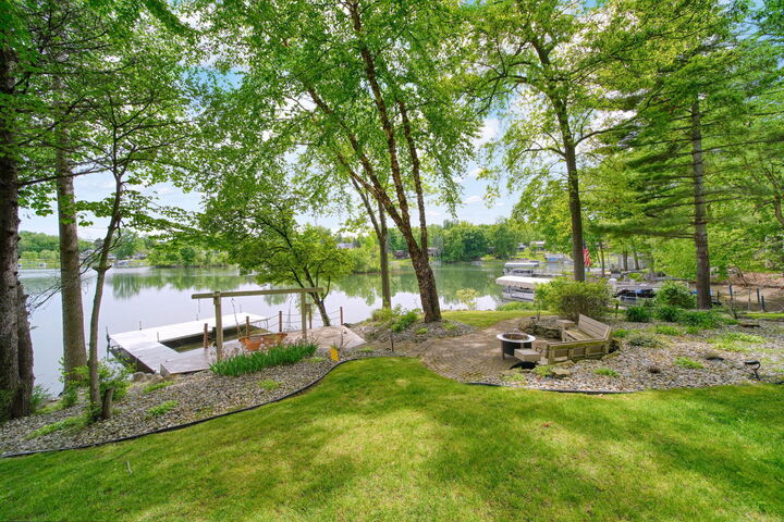 Property Photo: 11901 Killarny Circle MI 49249