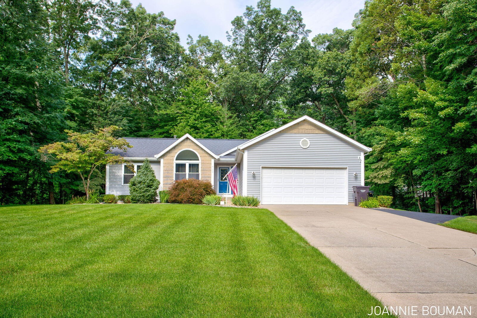 Property Photo: 3170 Marcia Lane MI 49419