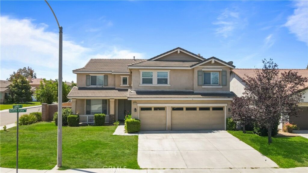 Property Photo: 26681 N Fork Way CA 92586