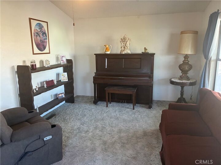 Property Photo:  2240 Golden Oak 78  CA 95341 