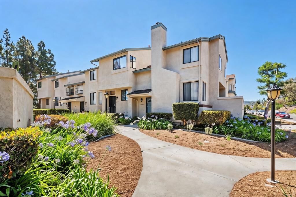 Property Photo: 10013 Paseo Montril CA 92129