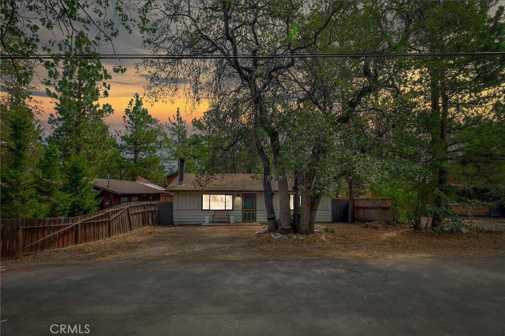 Property Photo:  397 Wabash Lane  CA 92386 
