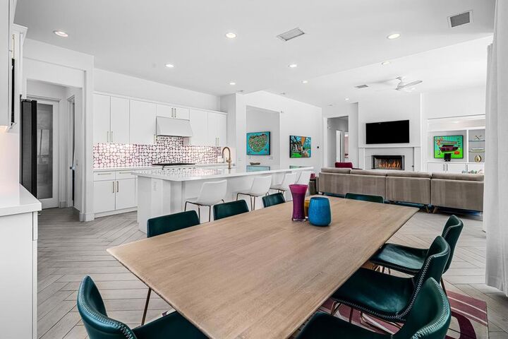 Property Photo:  1441 Amelia Way  CA 92262 