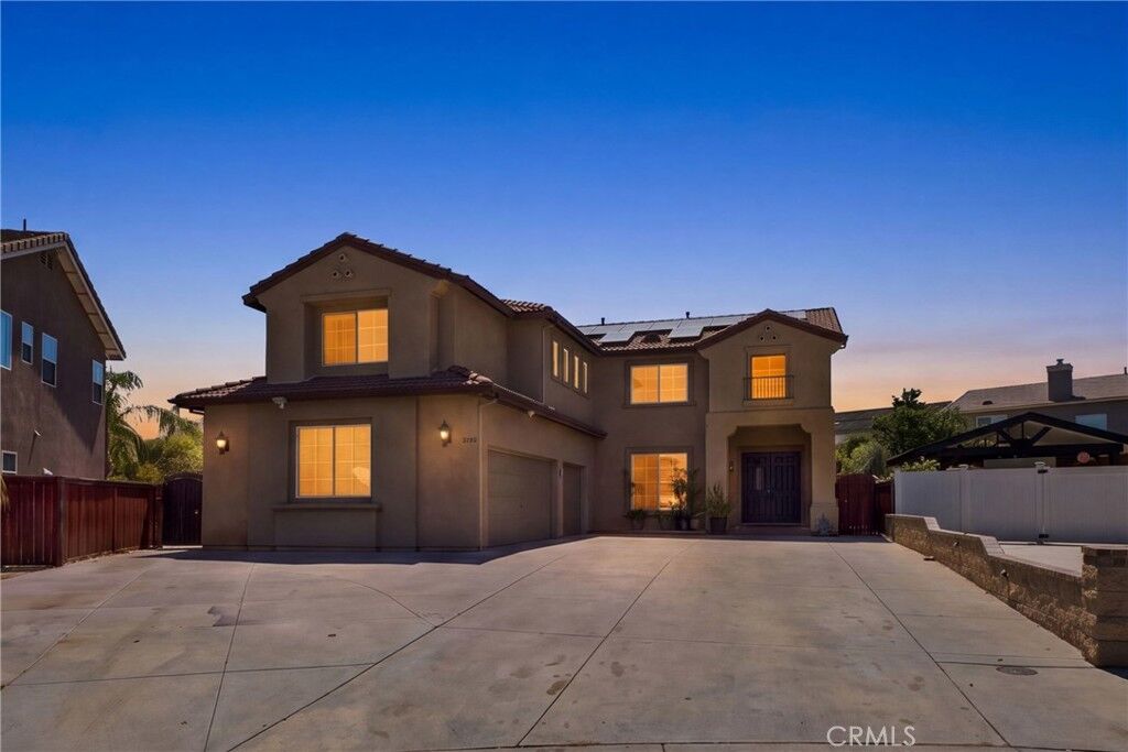 Property Photo: 25075 Bonnet Circle CA 92584