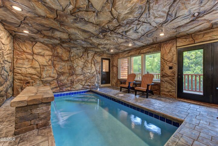 Property Photo:  1717 Summit View Way  TN 37862 