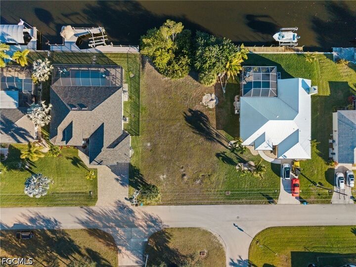 Property Photo: 241 SW 40th Street FL 33914