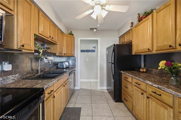 Property Photo:  39 Desert Candle Circle  FL 33936 