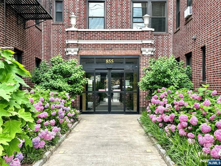 Property Photo: 855 Broad Avenue B2 NJ 07657