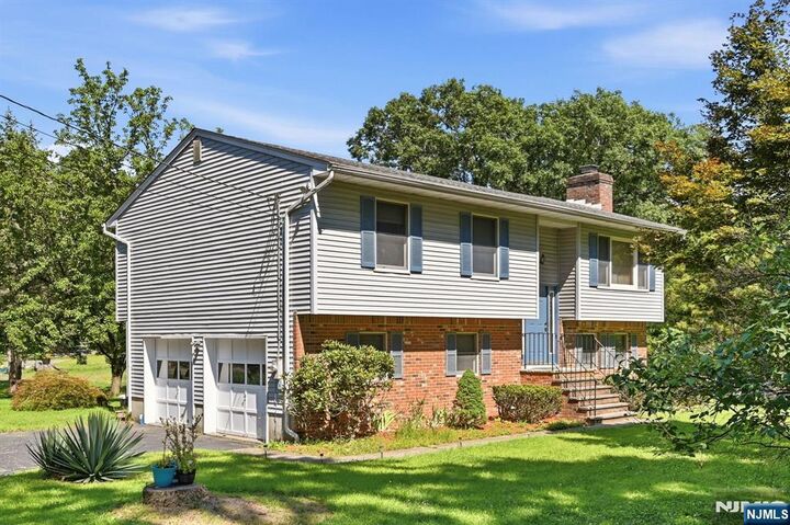 Property Photo: 5 Apshawa Cross Road NJ 07480