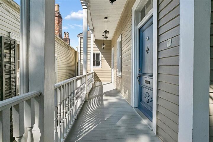 Property Photo:  1318 Washington Avenue  LA 70130 