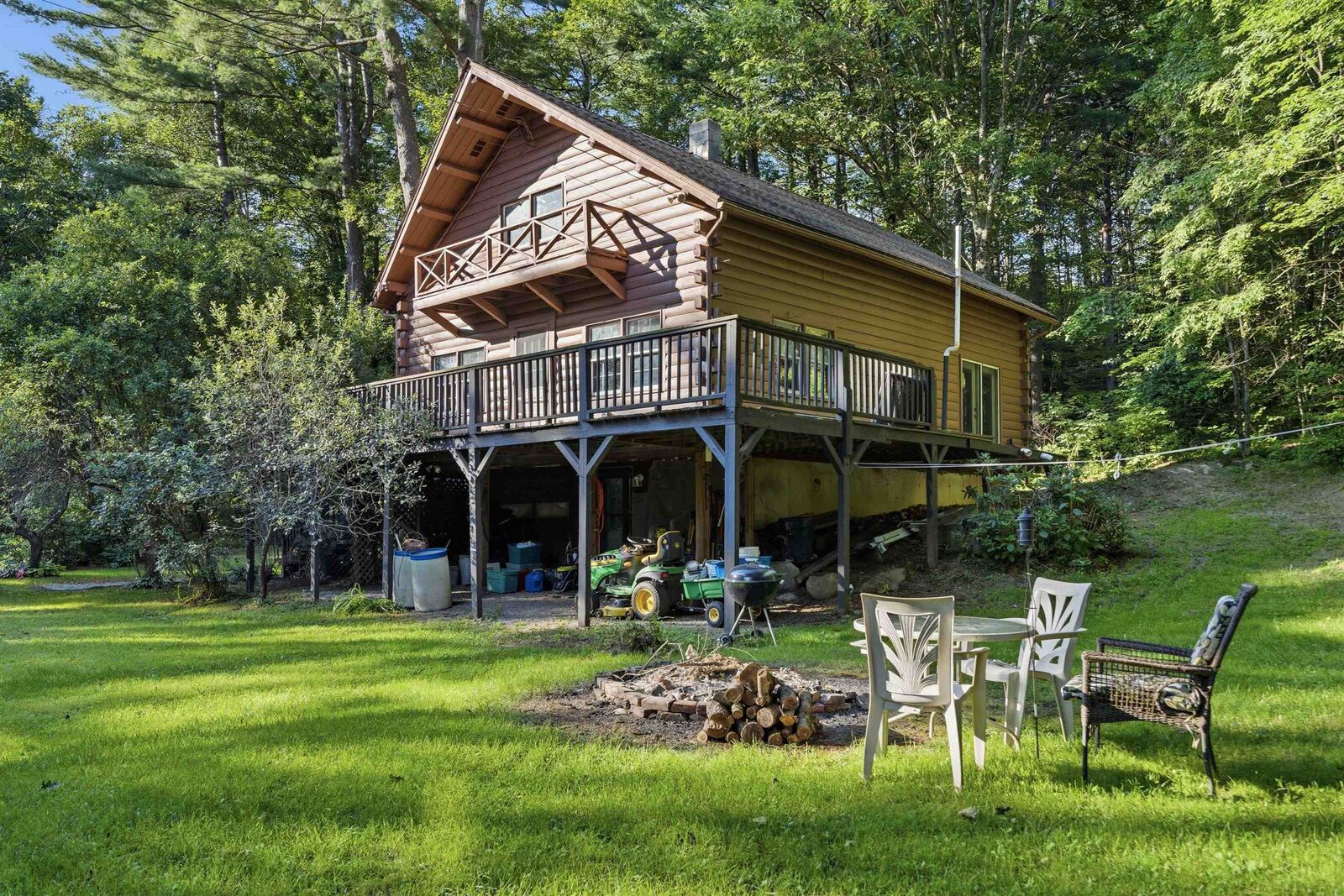 Property Photo: 20 Oliverian Heights Road NH 03780