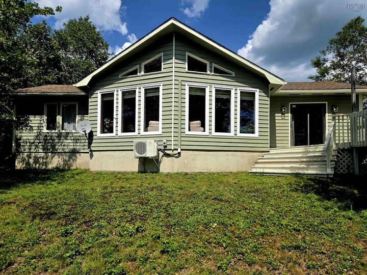 Property Photo: 57 Somerset Drive NS B0T 1V0