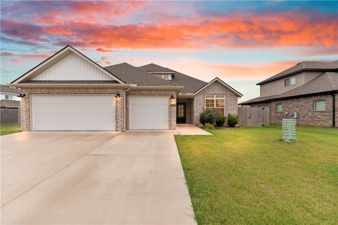 Property Photo: 1161 Flat Rock Street AR 72713