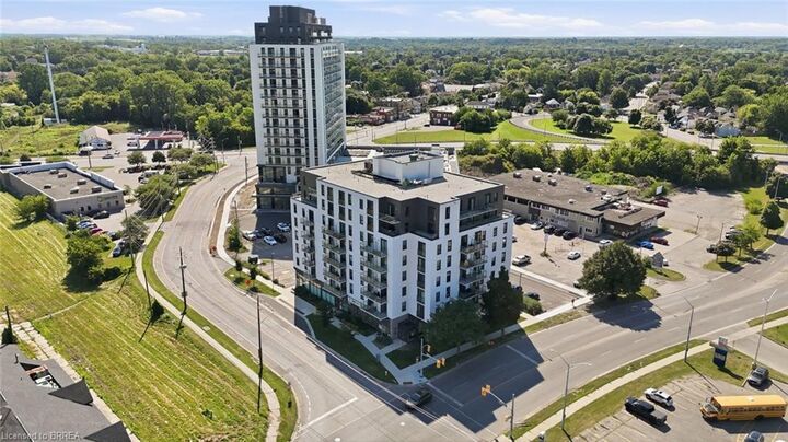 Property Photo: 7 Erie Avenue 202 ON N3S 2E7