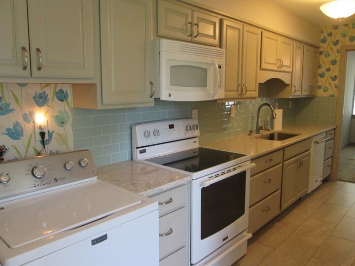 Property Photo: 188 Horseshoe Dr 188 MA 01022