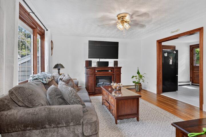 Property Photo: 83 Crestwood Dr MA 01532