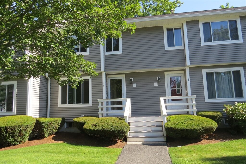 Property Photo: 14 Hartshorn Pl 14 MA 02081