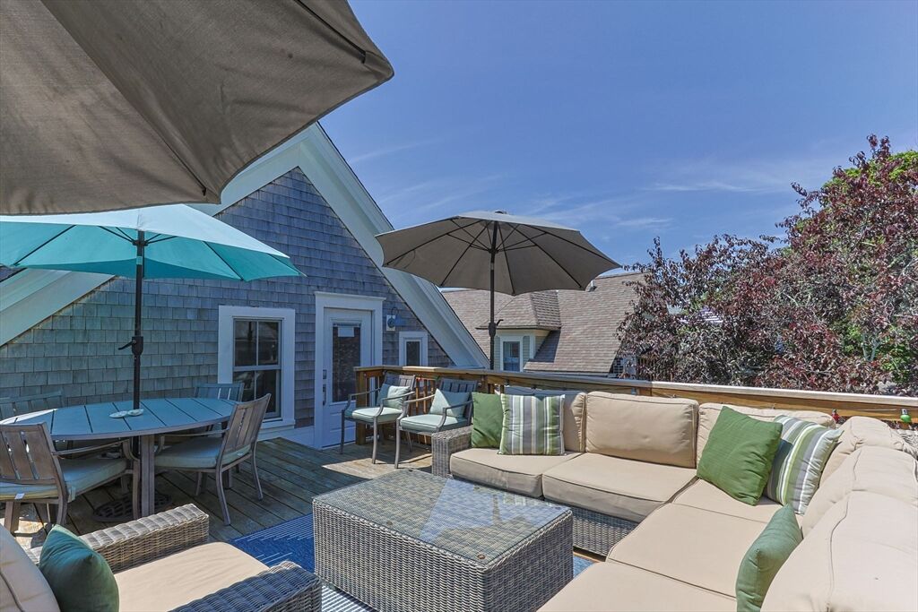 Property Photo:  15 Winthrop St C  MA 02657 