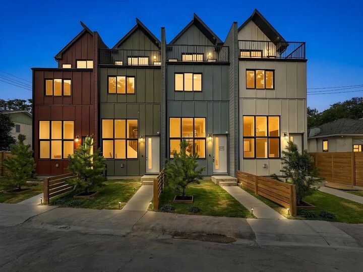 Property Photo: 2024 12 Avenue SW AB T3C 0S1