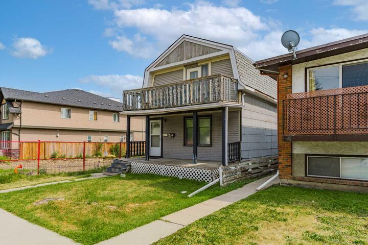 Property Photo: 235 20 Avenue NE AB T2E 1R1