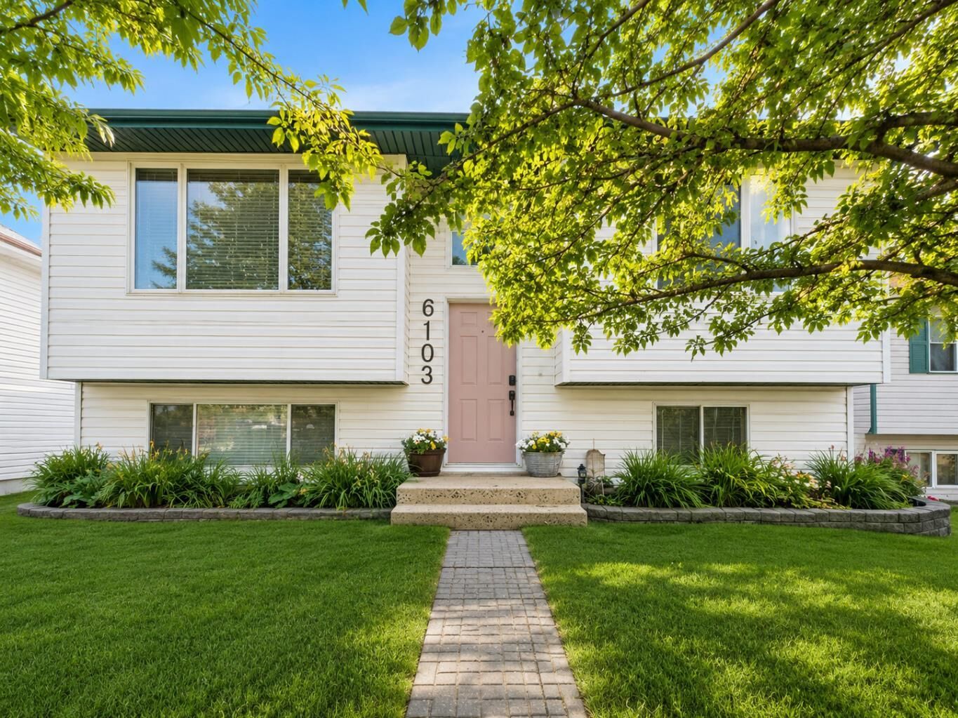 Property Photo: 6103 54 Street AB T4T 1N8