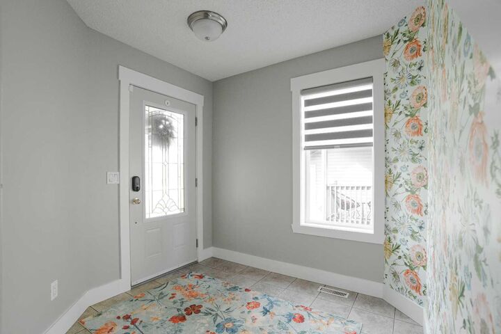 Property Photo:  213 Parry Crescent  AB T9K 2T5 