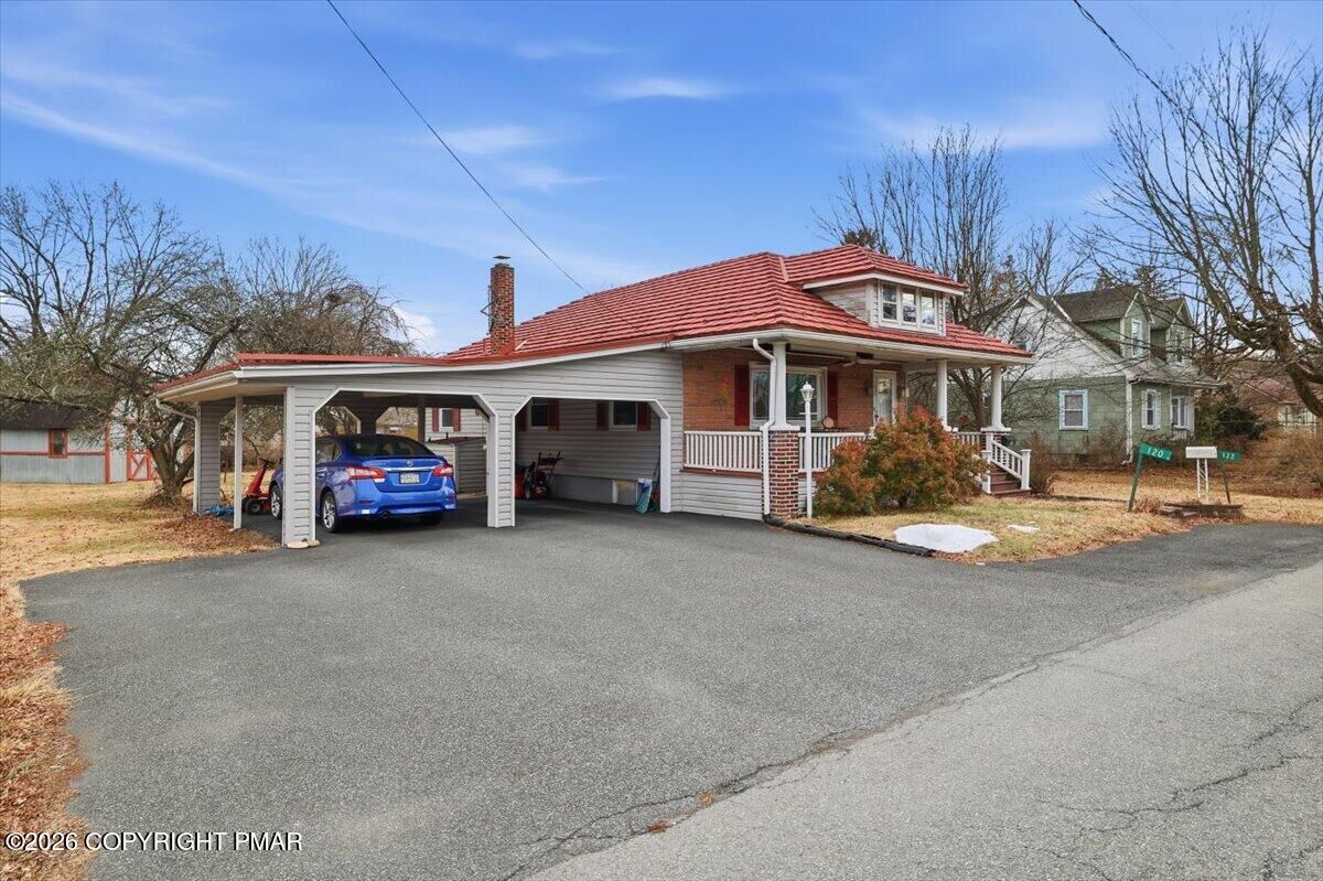 Property Photo:  120-122 Leafy Greene Street  PA 18360 