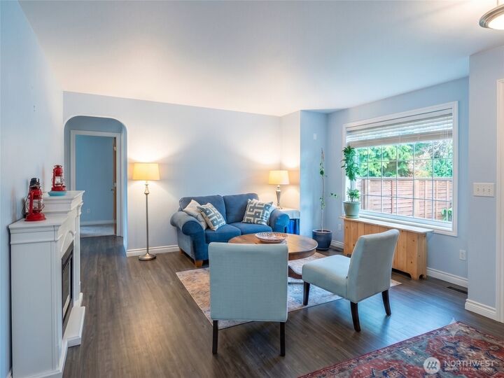 Property Photo:  302  Harrison Street  WA 98276 